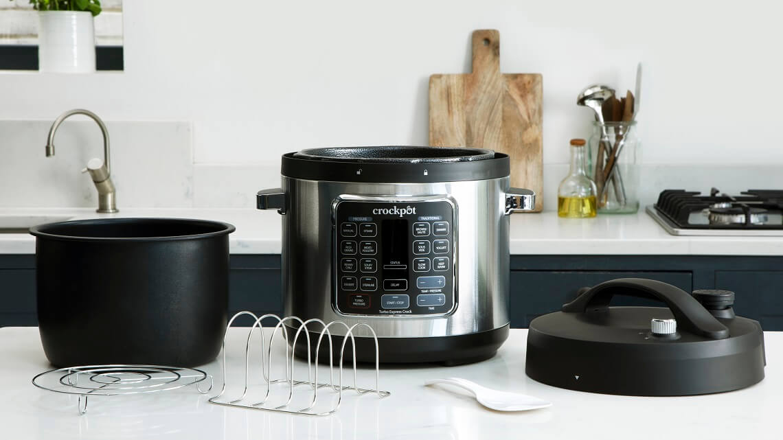 Multicooker Crockpot utrzymywany w czystości będzie służył długo i bezawaryjnie, ułatwiając przygotowanie smacznych i zdrowych posiłków