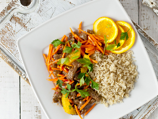 Wołowina na słodko z marchewką i pomarańczami