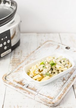 Penne z kurczakiem, pieczarkami i pesto