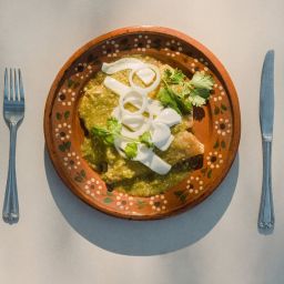 Wegetariańskie enchiladas z wolnowaru