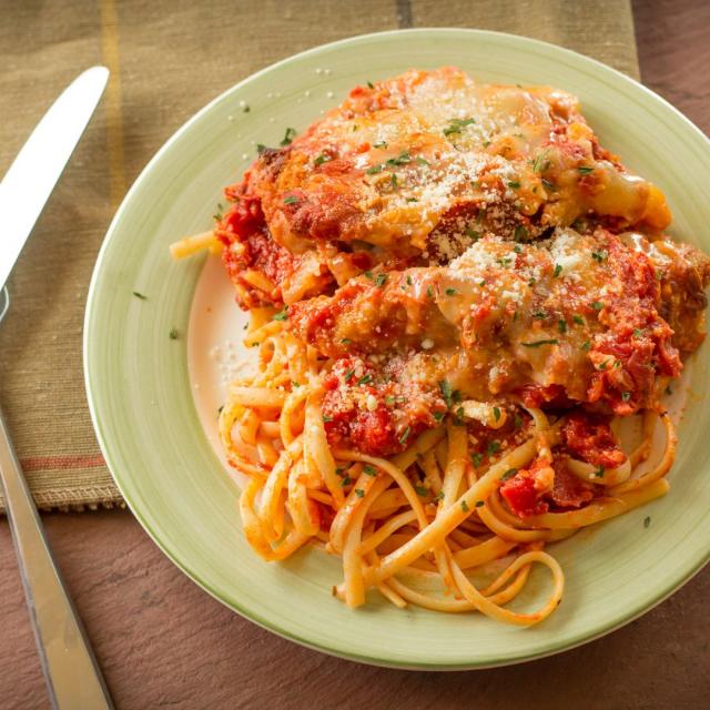 Wolnogotowany kurczak z parmezanem
