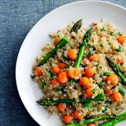 Risotto quinoa ze szparagami